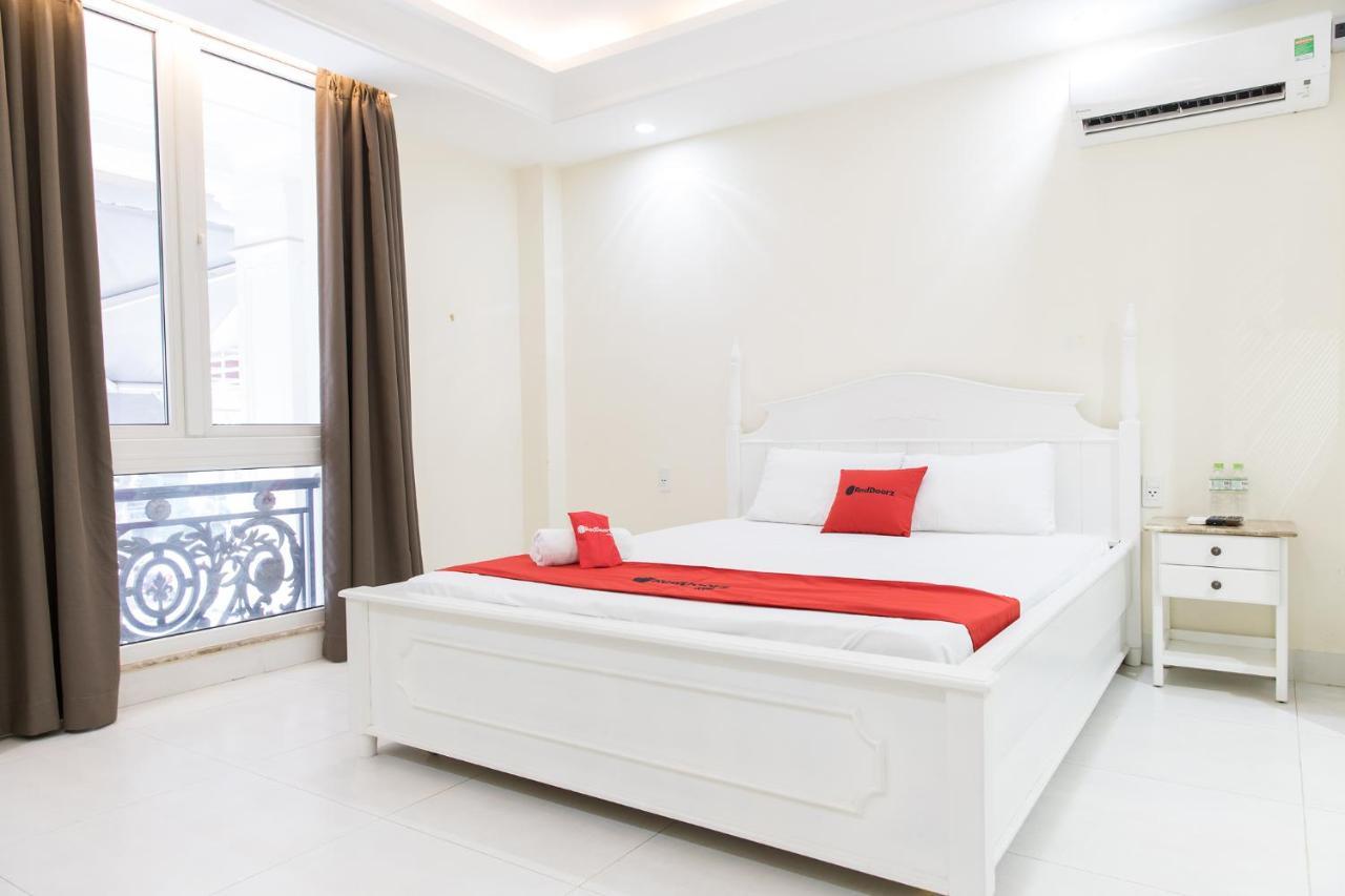 Sunshine Hotel - Phu My Hung Хошимін Екстер'єр фото