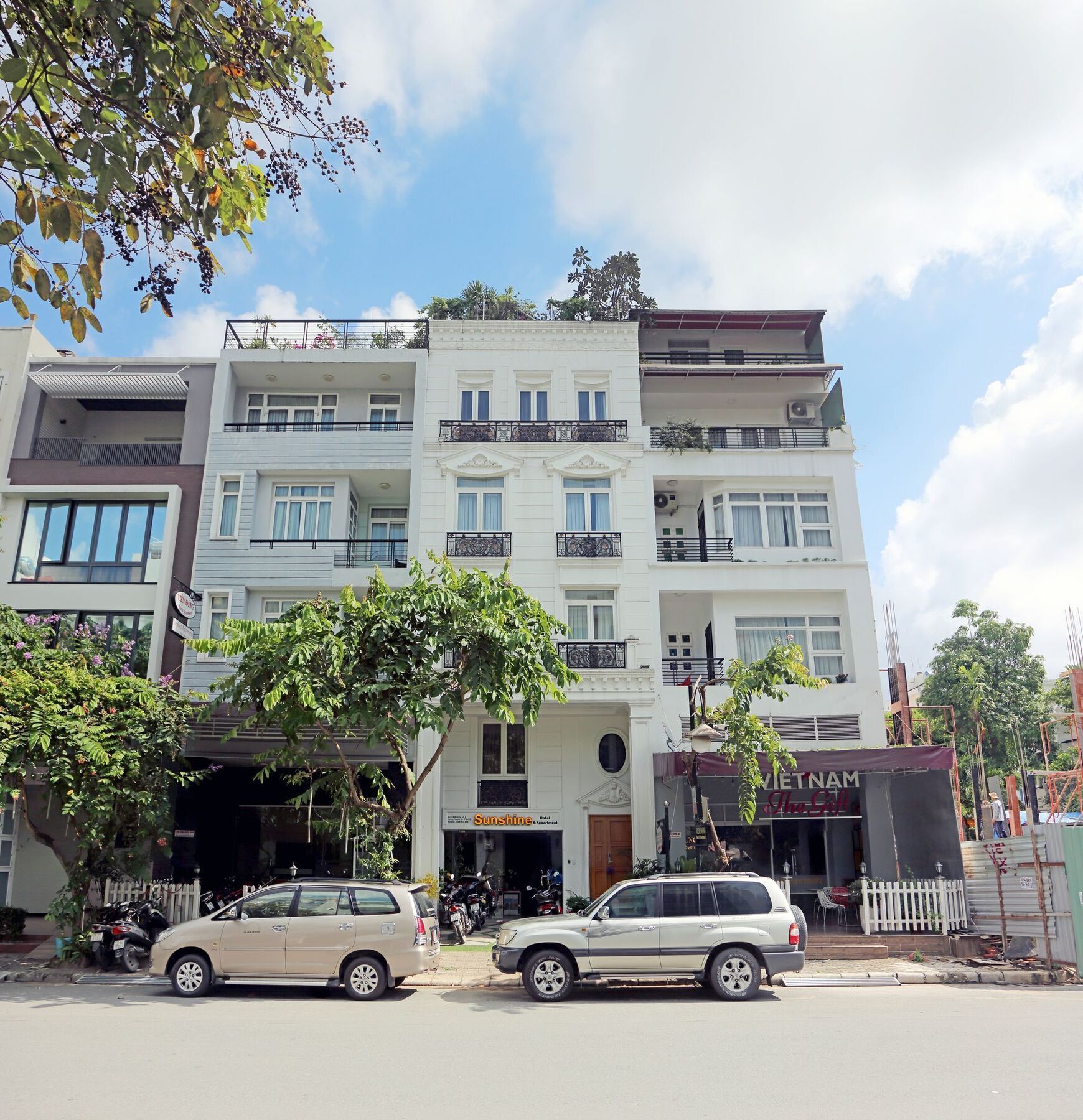 Sunshine Hotel - Phu My Hung Хошимін Екстер'єр фото