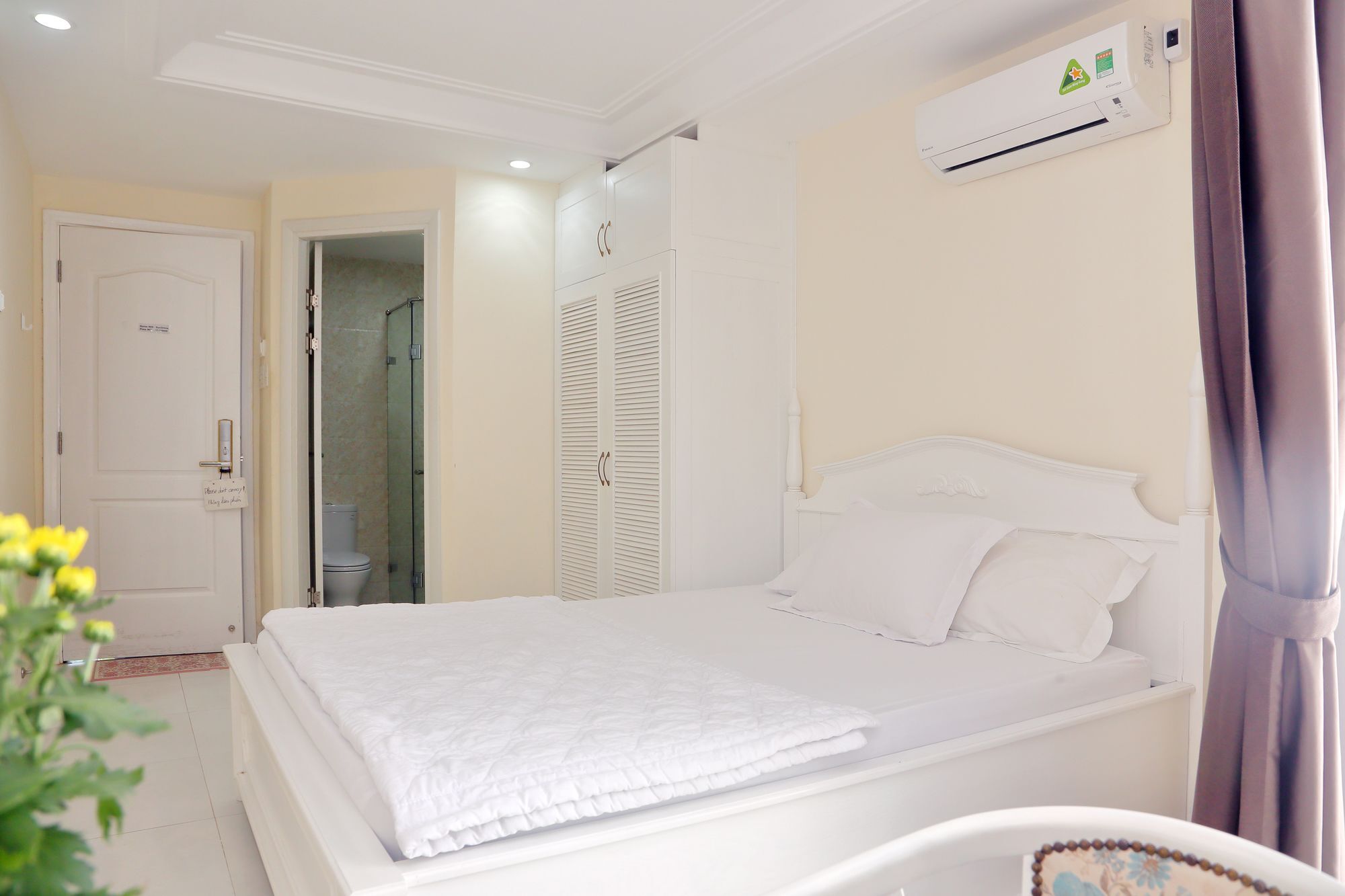 Sunshine Hotel - Phu My Hung Хошимін Екстер'єр фото
