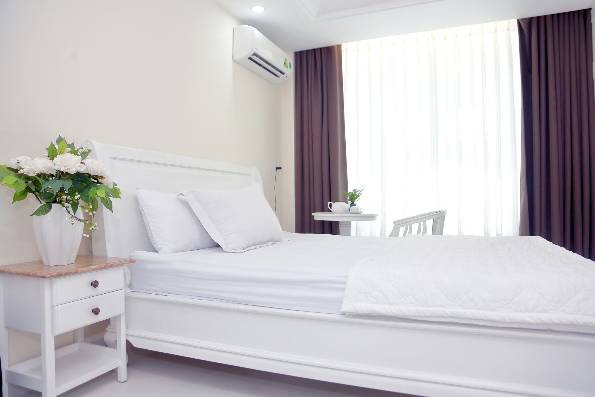 Sunshine Hotel - Phu My Hung Хошимін Екстер'єр фото